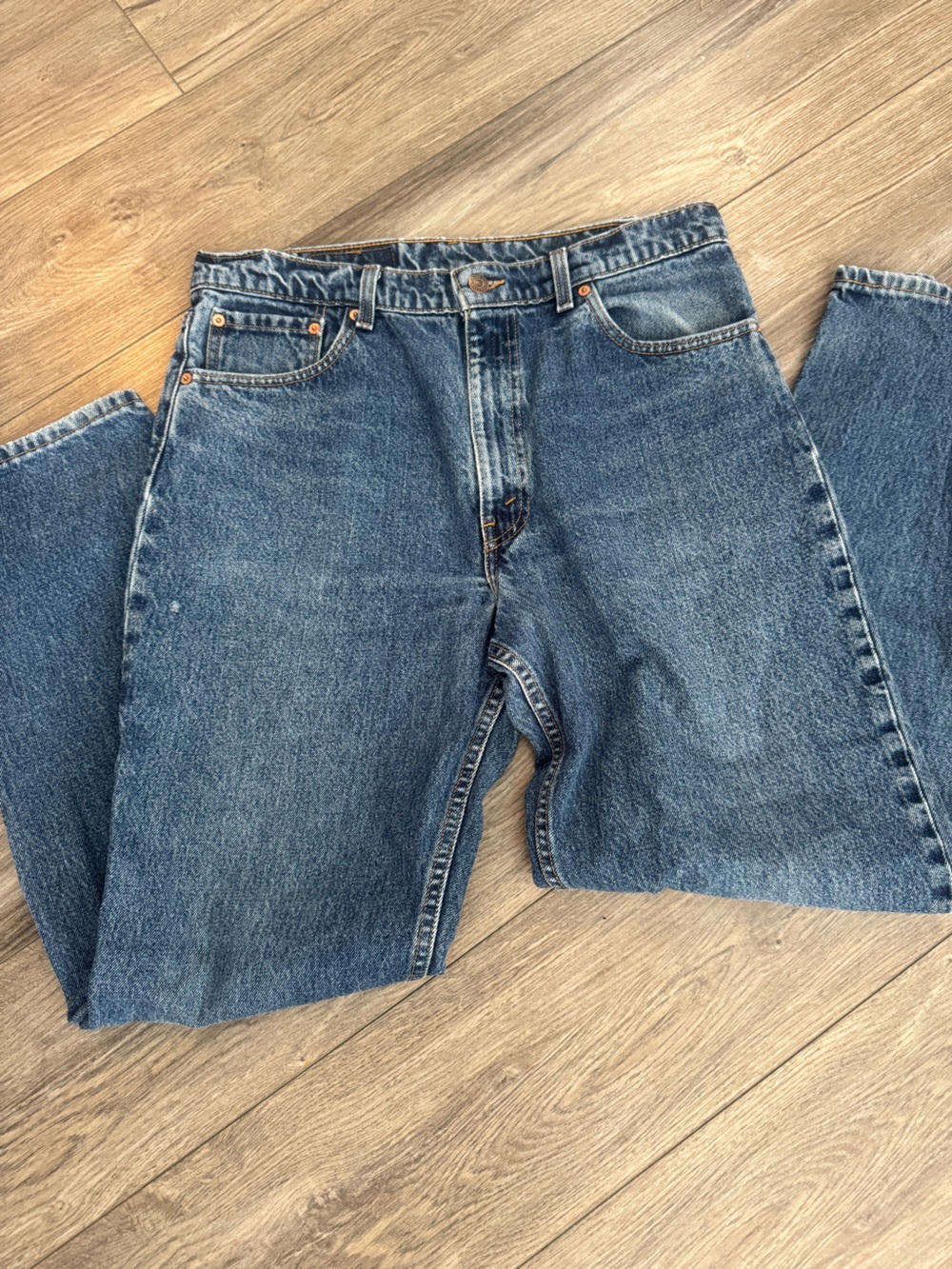 Levi’s Premium 550 Relaxed Tapered Leg Jeans 36x32 Heavyweight Denim 90s Style - Picture 6 of 6